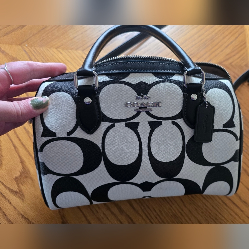 Rowan Coach Black and White Women's Bag. Barely used.  Like new condition!